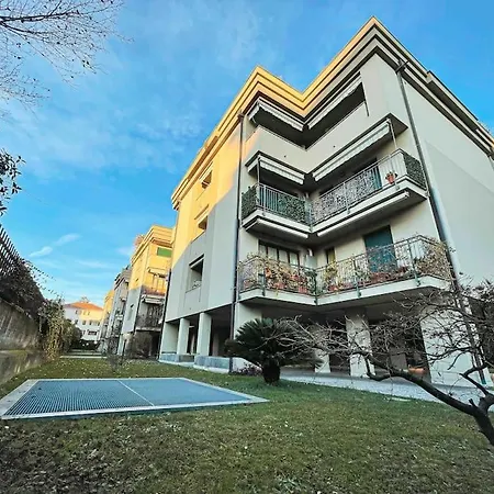 Papini's Home: Apartman *